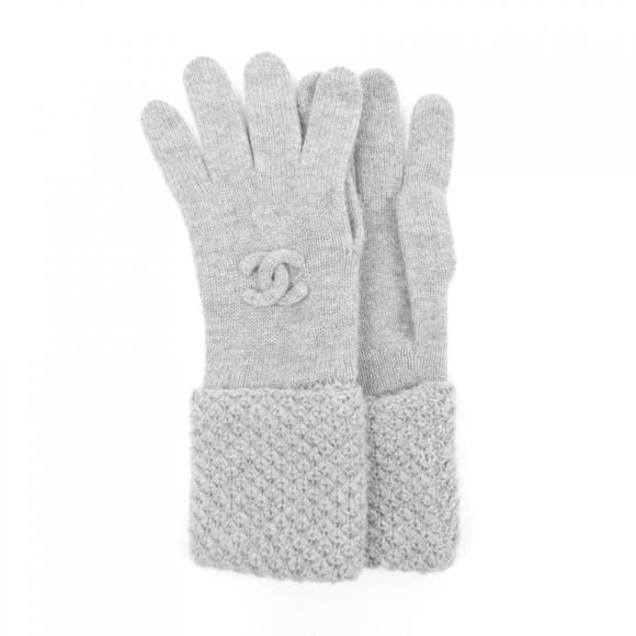 CHANEL Gloves - Picture 1 of 4